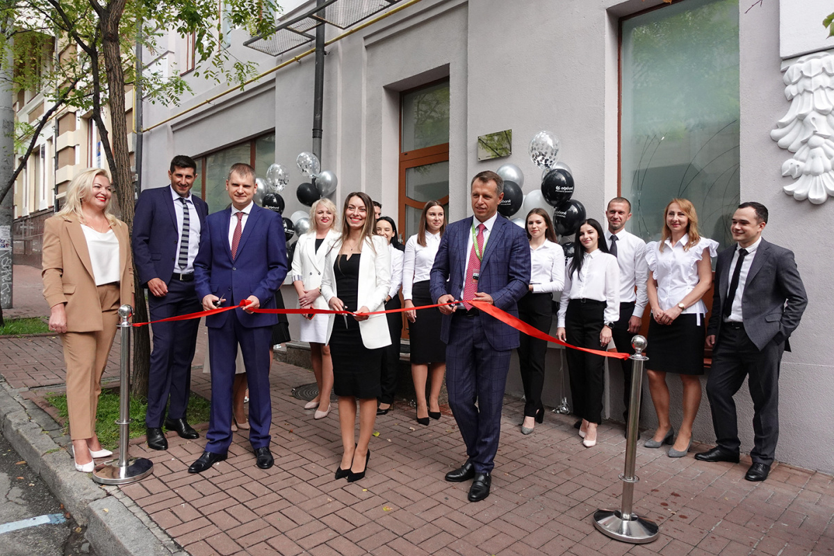 ОТП Банк відкрив відділення Private Banking у центрі Києва після реновації