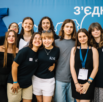 ОТП БАНК зробив внесок 1 млн грн в освіту в KSE University студентів-переселенців  