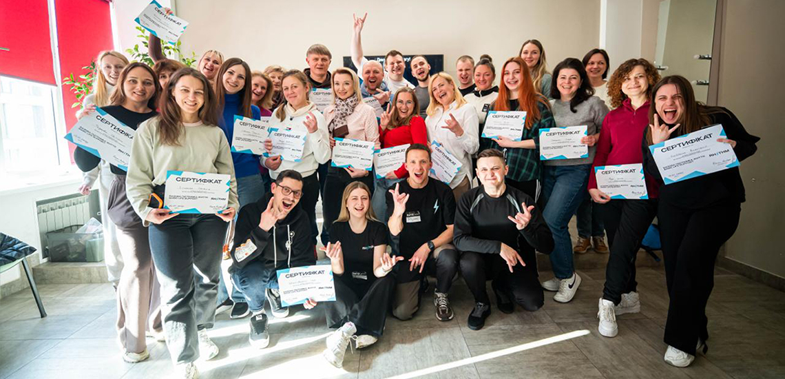 Тренінг із серцево-легеневої реанімації для команди ОТП БАНК