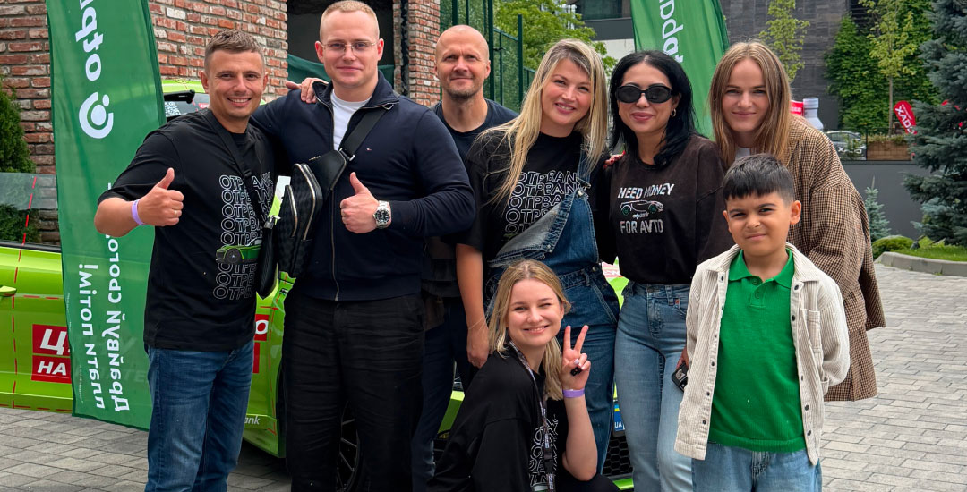 Розвиваємо автомобільну культуру разом: ОТП БАНК став партнером Pop Korn Cars Show